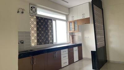 Kitchen Image of 900 Sq.ft 2 BHK Apartment / Flat for sale in Signature Global Grand IVA, Sector 103 Gurgaon for Rs. 6600000