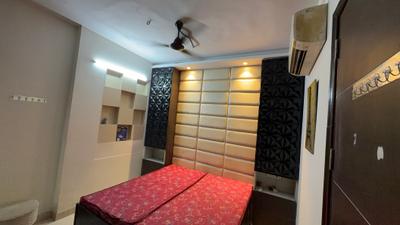 Bedroom Image of 1000 Sq.ft 2 BHK Builder Floor for sale in Patel Nagar New Delhi for Rs. 11500000