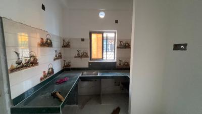 Kitchen Image of 560 Sq.ft 2 BHK Apartment / Flat for sale in Behala Kolkata for Rs. 2700000