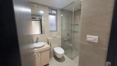 Image of 1250 Sq.ft 3 BHK Apartment / Flat for rent in Oberoi Sky City, Borivali East, Mumbai for Rs. 140000