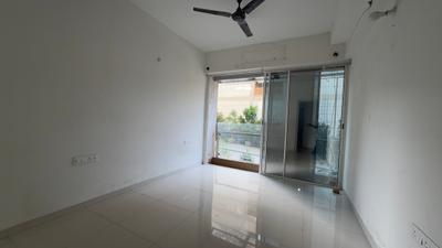 Bedroom Image of 1200 Sq.ft 2 BHK Apartment / Flat for sale in L And T Seawoods Residences Phase I, Seawoods Navi Mumbai for Rs. 25200000