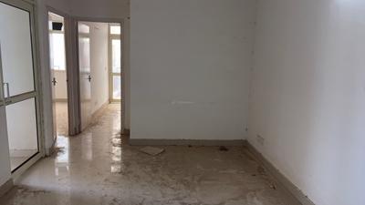 Living Room Image of 950 Sq.ft 2 BHK Apartment / Flat for rent in Suncity Avenue 76, Sector 76 Gurgaon for Rs. 18000
