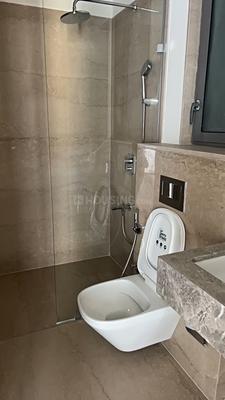 Image of 2500 Sq.ft 5 BHK Apartment / Flat for sale in Piramal Mahalaxmi South Tower, Worli, Mumbai for Rs. 152500000