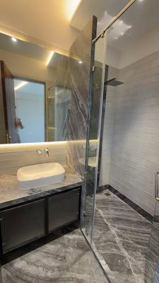 Image of 2000 Sq.ft 3 BHK Apartment / Flat for sale in Khar West, Mumbai for Rs. 132500000