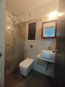 Bathroom Image of 1000 Sq.ft 2 BHK Apartment / Flat for sale in Rite Skyluxe, Chembur Mumbai for Rs. 18800000