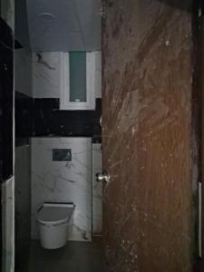 Common Bathroom Image of 1500 Sq.ft 3 BHK Apartment / Flat for sale in Swastik AVS Infra Homes, Sector 102 Noida for Rs. 5500000