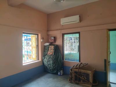 Bedroom Image of 4000 Sq.ft 7 BHK Independent House for sale in Barasat Kolkata for Rs. 7500000