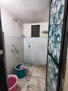 Bathroom Image of 1500 Sq.ft 2.5 BHK Apartment / Flat for rent in Shraddha Suman Apartment, Airoli Navi Mumbai for Rs. 38000