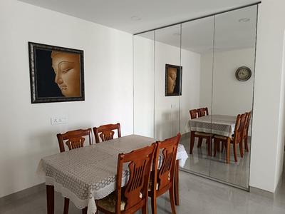 Hall Image of 1356 Sq.ft 2 BHK Apartment / Flat for sale in Jaypee The Pavilion Court, Sector 128 Noida for Rs. 11800000