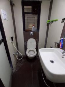 Bathroom Image of 550 Sq.ft 1 BHK Apartment / Flat for rent in Kamala Clover Grove, Borivali West Mumbai for Rs. 45000