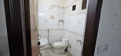 Image of 1800 Sq.ft 3 BHK Builder Floor for rent in Green Park, New Delhi for Rs. 110000