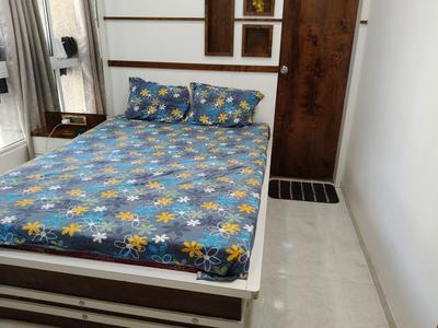 Bedroom Image of 985 Sq.ft 2 BHK Apartment / Flat for sale in Lodha Amara, Kolshet Thane for Rs. 9400000