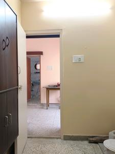 Kitchen Image of 1390 Sq.ft 4 BHK Apartment / Flat for rent in Santoshpur Kolkata for Rs. 30000