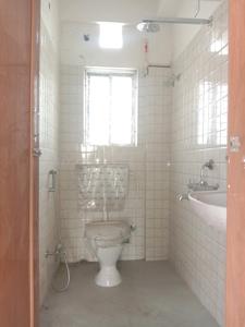 Common Bathroom Image of 1060 Sq.ft 2 BHK Apartment / Flat for sale in Salt Lake City Kolkata for Rs. 5000000