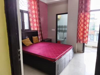 Bedroom Image of 900 Sq.ft 2 BHK Apartment / Flat for sale in Indirapuram Ghaziabad for Rs. 7800000