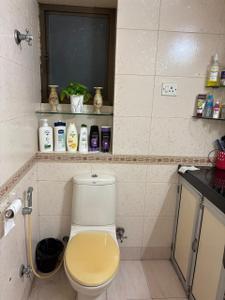Bathroom Image of 1132 Sq.ft 2 BHK Apartment / Flat for sale in Naba Kailash Apartment, Ballygunge Kolkata for Rs. 14350000