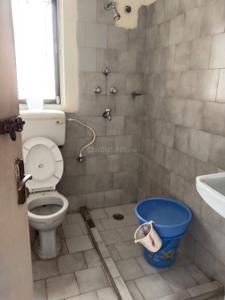 Bathroom Image of 1100 Sq.ft 2 BHK Apartment / Flat for sale in Alipore Kolkata for Rs. 7200000