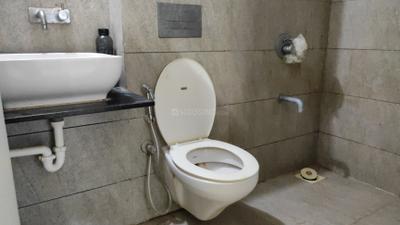Saanvi Sky Sol Bathroom Two 3