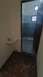 Bathroom Image of 1800 Sq.ft 5 BHK Independent House for rent in Kachipuram Town Kanchipuram for Rs. 45000