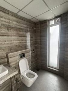 Bathroom Image of 1250 Sq.ft 3 BHK Apartment / Flat for sale in Runwal Nirvana Part I, Parel Mumbai for Rs. 55000000