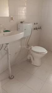 Image of 1550 Sq.ft 2.5 BHK Apartment / Flat for rent in Mahavir Apartment, Sector 29, Noida for Rs. 35000