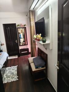 Hall Image of 1042 Sq.ft 2 BHK Apartment / Flat for sale in Mahagun Moderne, Sector 78 Noida for Rs. 15500000