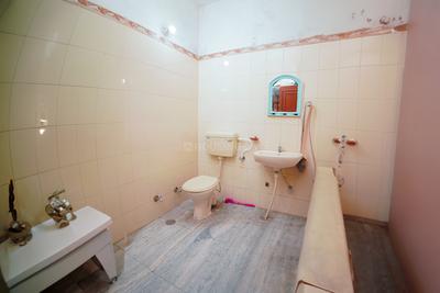 Bathroom Image of HelloWorld Tapovan in Mansarovar, Jaipur