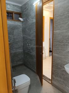 Image of 1050 Sq.ft 3 BHK Builder Floor for sale in Raja Park Apartment, Shakurpur, New Delhi for Rs. 11000000
