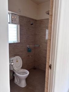 Bathroom Image of 1500 Sq.ft 2 BHK Apartment / Flat for rent in Kumar Primrose, Kharadi Pune for Rs. 43000