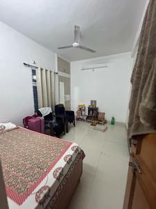 Bedroom Image of 900 Sq.ft 2 BHK Apartment / Flat for sale in Vikas Kunj, Vikaspuri New Delhi for Rs. 13000000