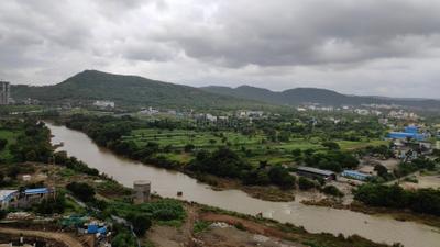 Image of 850 Sq.ft 2 BHK Apartment / Flat for rent in Shapoorji Pallonji Joyville Sensorium, Maan, Pune for Rs. 24999