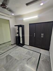 Bedroom Image of 950 Sq.ft 2 BHK Builder Floor for rent in Ramesh Nagar New Delhi for Rs. 24500