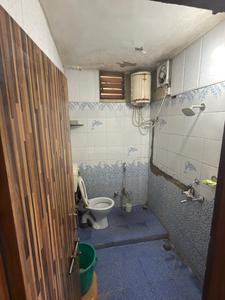 Bathroom Image of 737 Sq.ft 2 BHK Apartment / Flat for sale in Gudhiyari Raipur for Rs. 3000000
