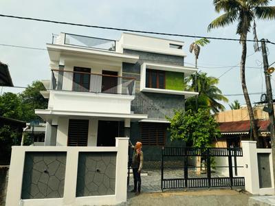 Image of 2000 Sq.ft 4 BHK Independent House for sale in Aluva, Kochi for Rs. 8500000