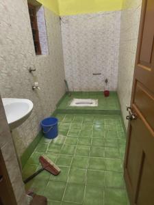Image of 1500 Sq.ft 3 BHK Duplex for rent in Regent Park, Kolkata for Rs. 19000