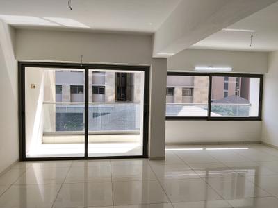 Living Room Image of 4212 Sq.ft 4 BHK Independent House for sale in Vastrapur Ahmedabad for Rs. 70200000