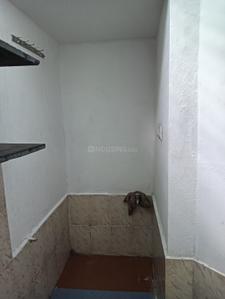 Bathroom Image of 800 Sq.ft 2 BHK Builder Floor for rent in Niveditha Nagar Mysore for Rs. 10500