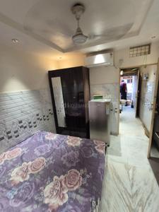 Bedroom Image of 450 Sq.ft 1 RK Builder Floor for rent in Ramesh Nagar New Delhi for Rs. 17000