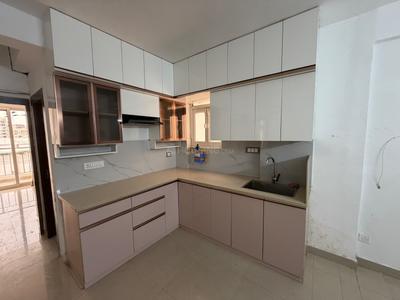 Kitchen Image of 645 Sq.ft 3 BHK Apartment / Flat for rent in ROF Amaltas, Sector 92 Gurgaon for Rs. 20000