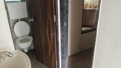 Bathroom Image of 655 Sq.ft 1 BHK Apartment / Flat for sale in Uptown Ravechi Height, Kamothe Navi Mumbai for Rs. 7800000