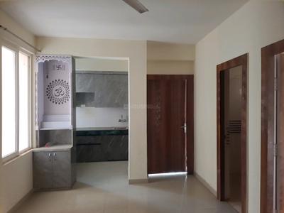 Living Room Image of 800 Sq.ft 2 BHK Apartment / Flat for sale in Shree Green Court, Sector 90 Gurgaon for Rs. 7000000