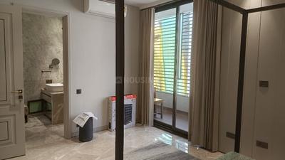 Bedroom Image of 2100 Sq.ft 4 BHK Builder Floor for rent in Anand Lok New Delhi for Rs. 550000