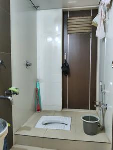 Common Bathroom Image of 2200 Sq.ft 4.5 BHK Duplex for sale in Shree Keshav Heights, Kalwa Thane for Rs. 33000000