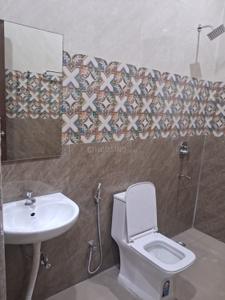Bathroom Image of 1200 Sq.ft 2 BHK Independent House for rent in Delta II Greater Noida for Rs. 28000