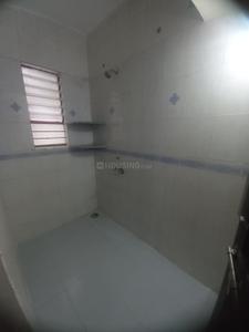 Bathroom Image of 450 Sq.ft 1 BHK Apartment / Flat for rent in Hadapsar Pune for Rs. 10500