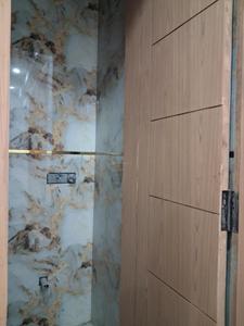 Common Bathroom Image of 1000 Sq.ft 2 BHK Apartment / Flat for sale in Capital Metro Height, Sector 72 Noida for Rs. 4225000
