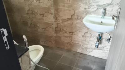 Bathroom Image of 320 Sq.ft 1 RK Apartment / Flat for rent in Nyati Elysia, Kharadi Pune for Rs. 24000
