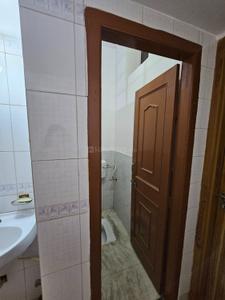 Bathroom Image of 2475 Sq.ft 4 BHK Independent House for rent in Narendra Nagar Jaipur for Rs. 30000