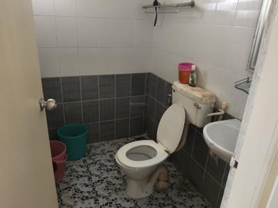 Image of 1800 Sq.ft 3 BHK Apartment / Flat for rent in Udumbunthala Dhanalakshmi Ocean Park, Payyambalam, Kannur for Rs. 30000