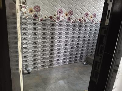 Bathroom Image of 550 Sq.ft 1 BHK Apartment / Flat for rent in L And T Vijay Nagar Society, Andheri East Mumbai for Rs. 42000